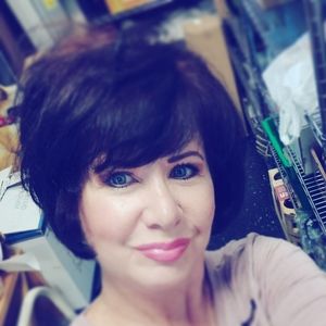 Meet your Posher, Alexandrea